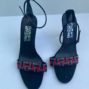 Salvatore Ferragamo kitten heel